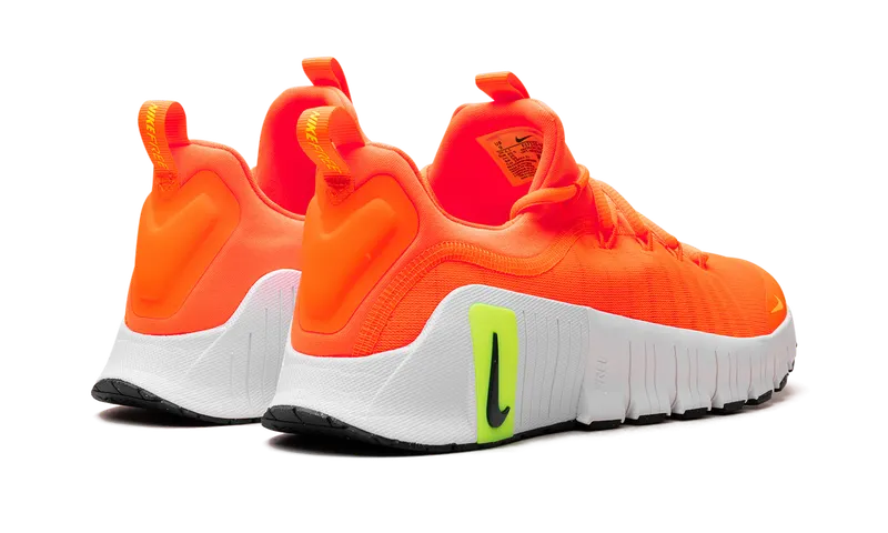 Nike Free Metcon 6 “Orange” (FJ7126-800)