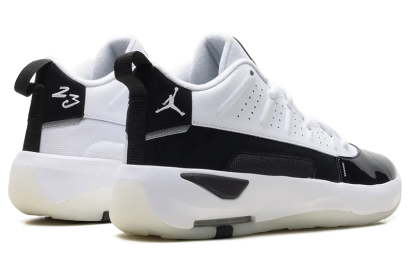 air-jordan-max-aura HQ2091-100