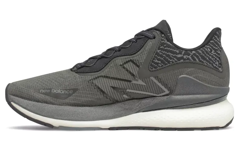 new-balance-sneaker MLERABK