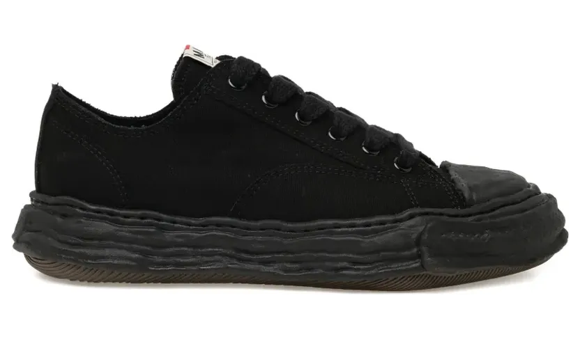 Maison MIHARA YASUHIRO Hank low-top sneakers – Zwart (MHRSNLKCSLKMQBKA440)