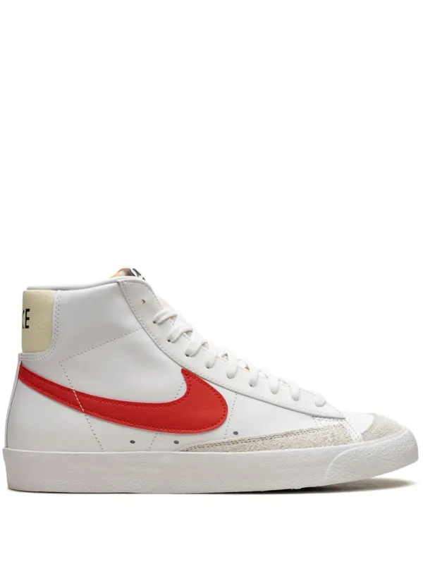 Nike Blazer Mid ’77 Vintage White/Picante Red sneakers – White (BQ6806)