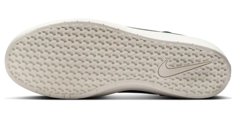 nike-air-force DV5477-301