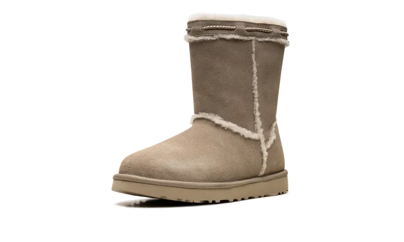 Ugg Classic Short Shearling Braid “DUNE” (1166752-DUNE)