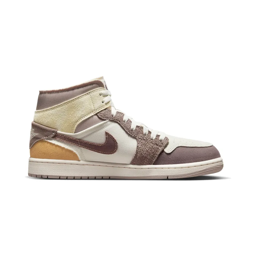 Air Jordan 1 Mid SE Craft “Inside Out – Taupe Haze” (DM9652-102)