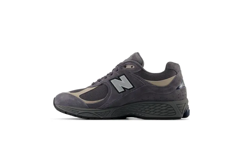 New Balance 2002R Grey Beige Navy (M2002RTC)