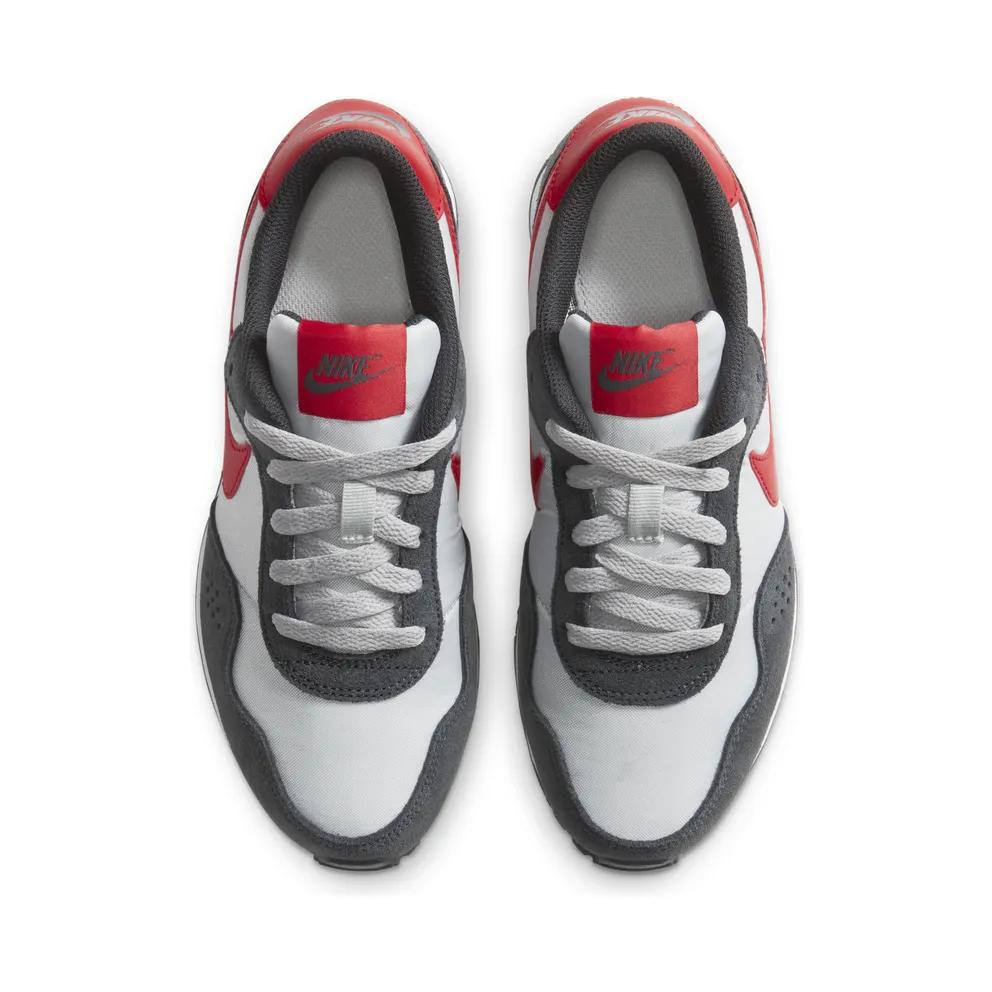 Nike MD Valiant Older Kids’ Grey (CN8558-003)