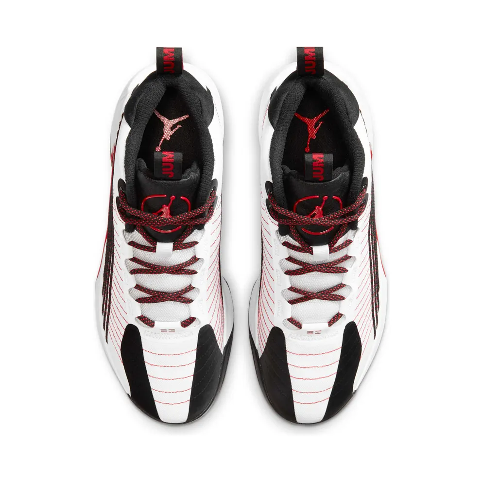 Jordan Jumpman “White University Red (2021)” (CQ4021-100)