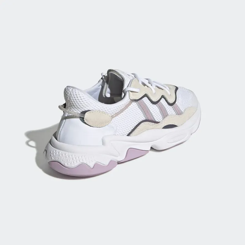 Adidas OZWEEGO Cloud White / Soft Vision / Off White (EG9204)