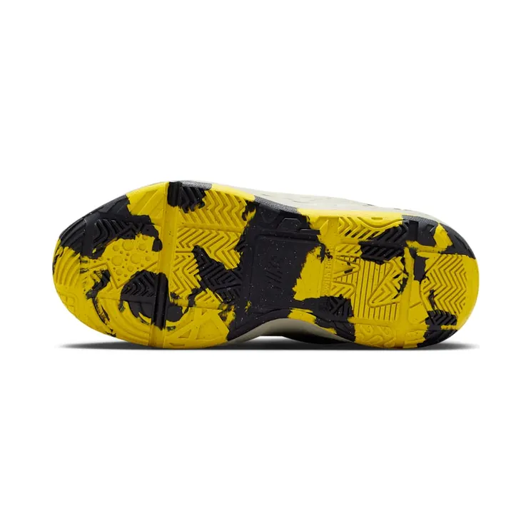 nike-team-hustle-d-12 HF6280-004