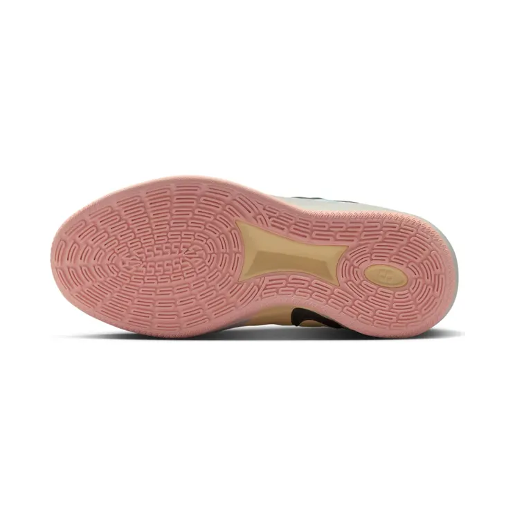 nike-sabrina-3 IB3088-100