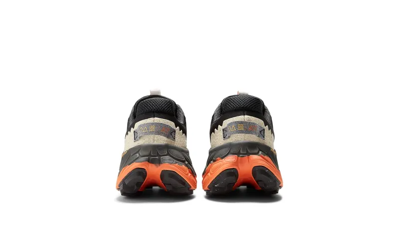 New Balance Fresh Foam X More Trail v3 Black Cayenne (MTMORCK3)