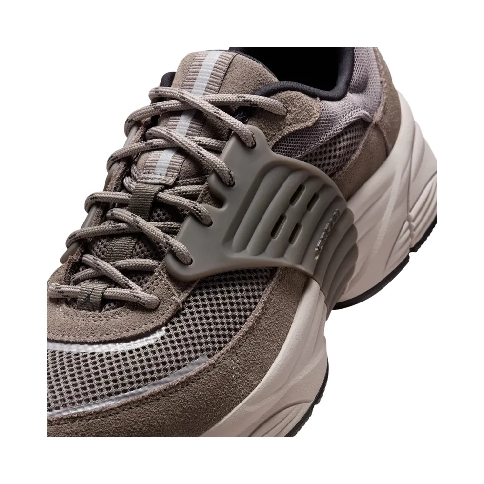 Air Jordan Trunner O/S “Cave Stone” (IB3722-201)