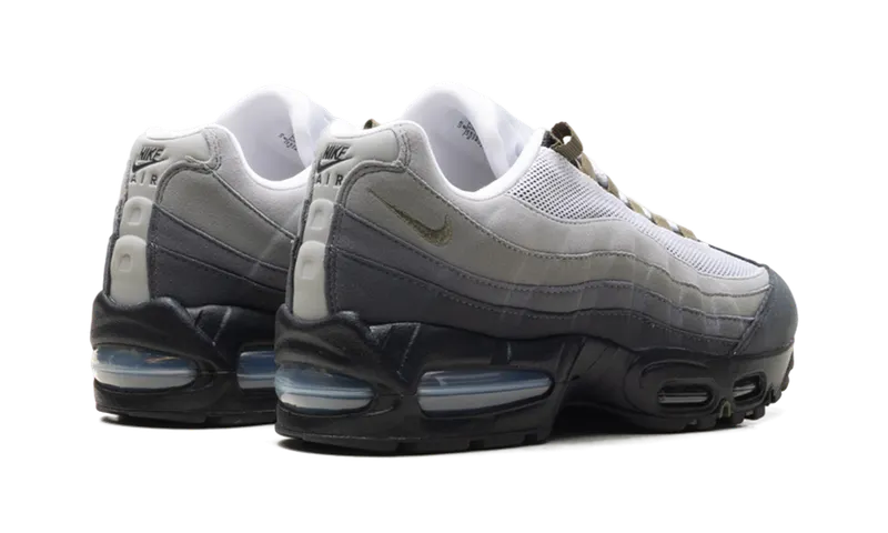 Nike Air Max 95 “Medium Olive” (HJ5996-003)