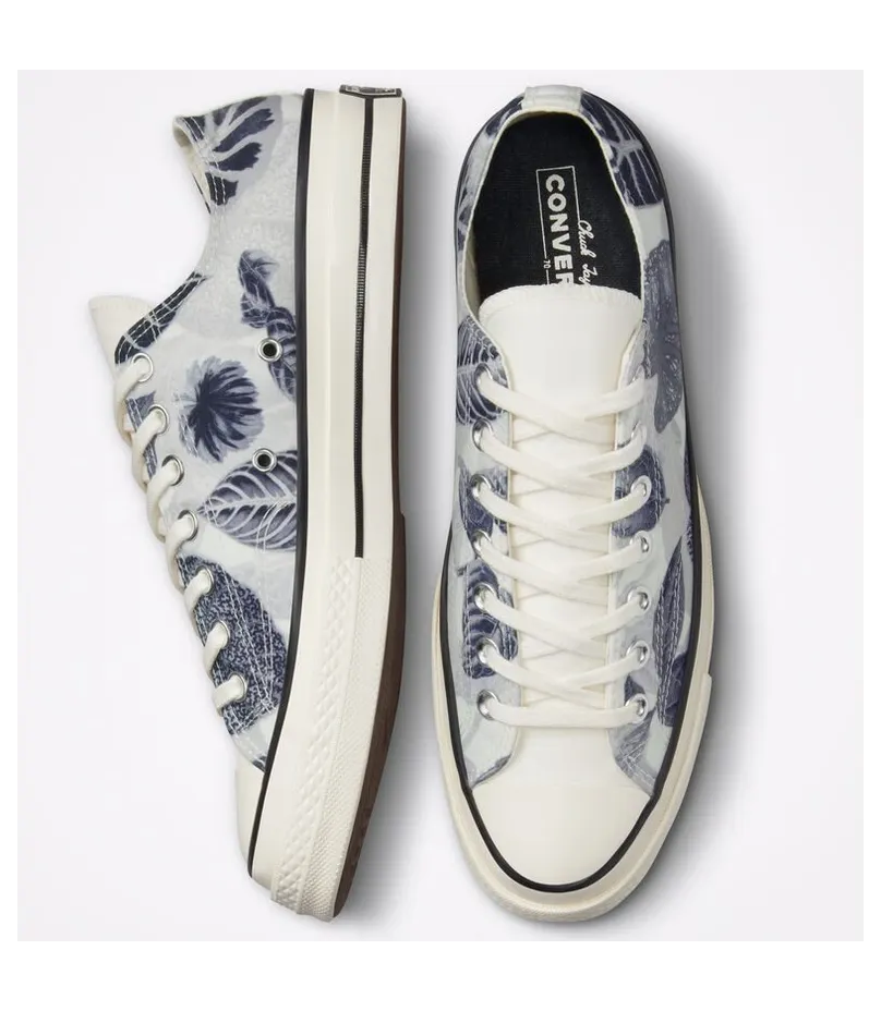 converse-chuck-taylor-all-star A00483C
