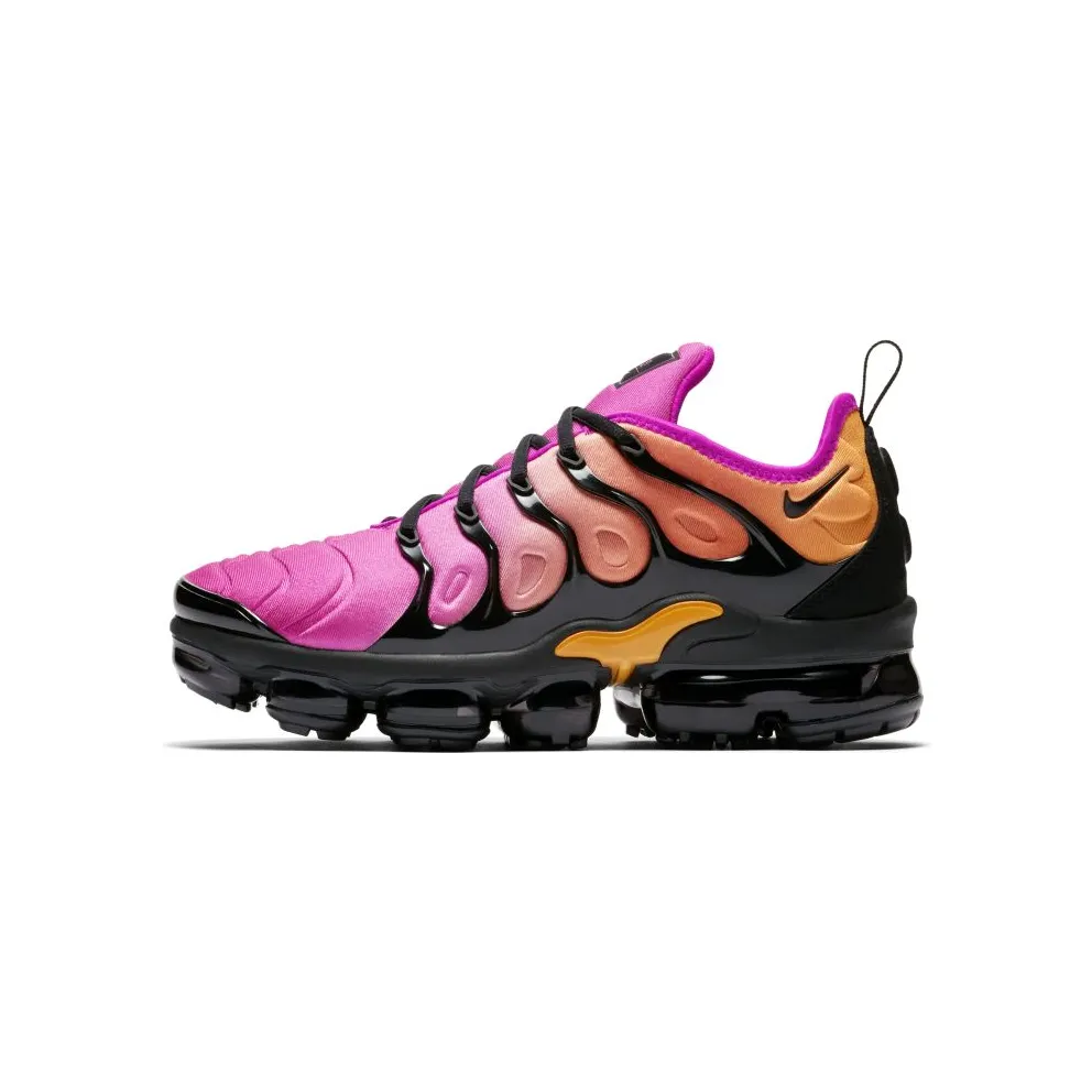 Nike Air VaporMax Plus Sherbet (W) Black/Black-Fuchsia Blast-Rush Coral (AO4550-004)