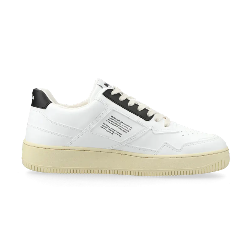 MoEa GEN 1 “Grapes Retro White & Black” – MOEA-BASGN1-51