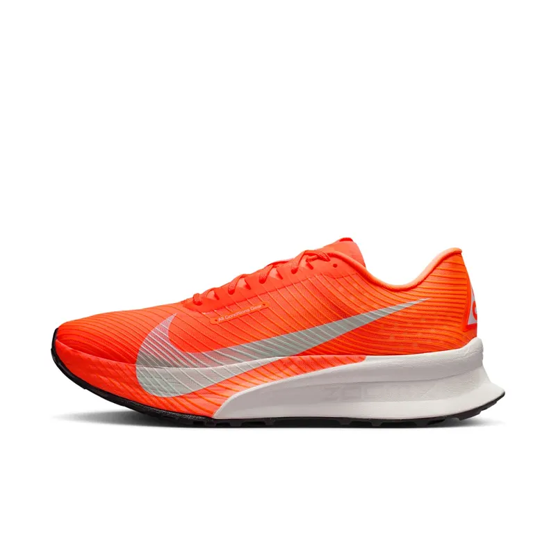 Nike ACG Ultrafly Trail “Hyper Crimson / Total Orange” (HF5668-801)