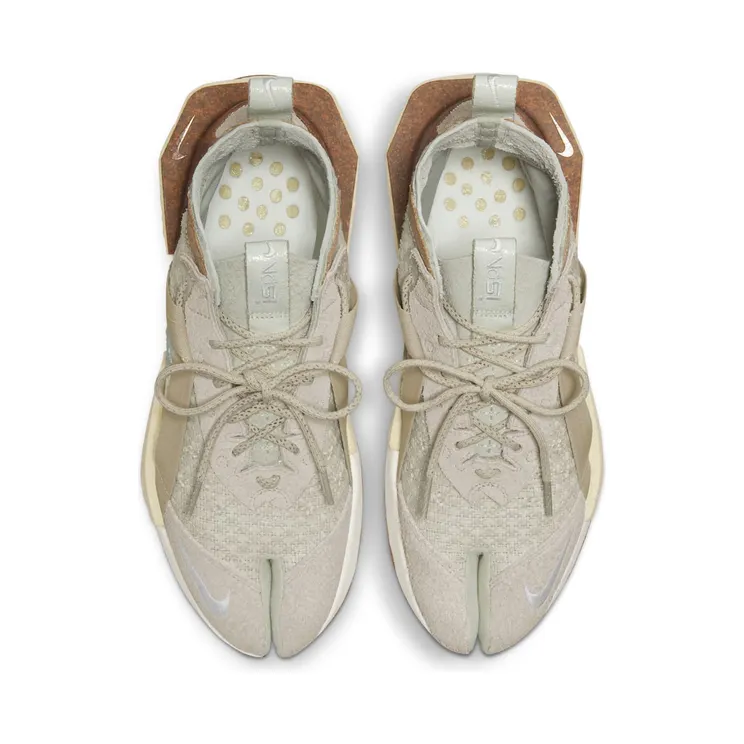 nike-rift CZ0238-100
