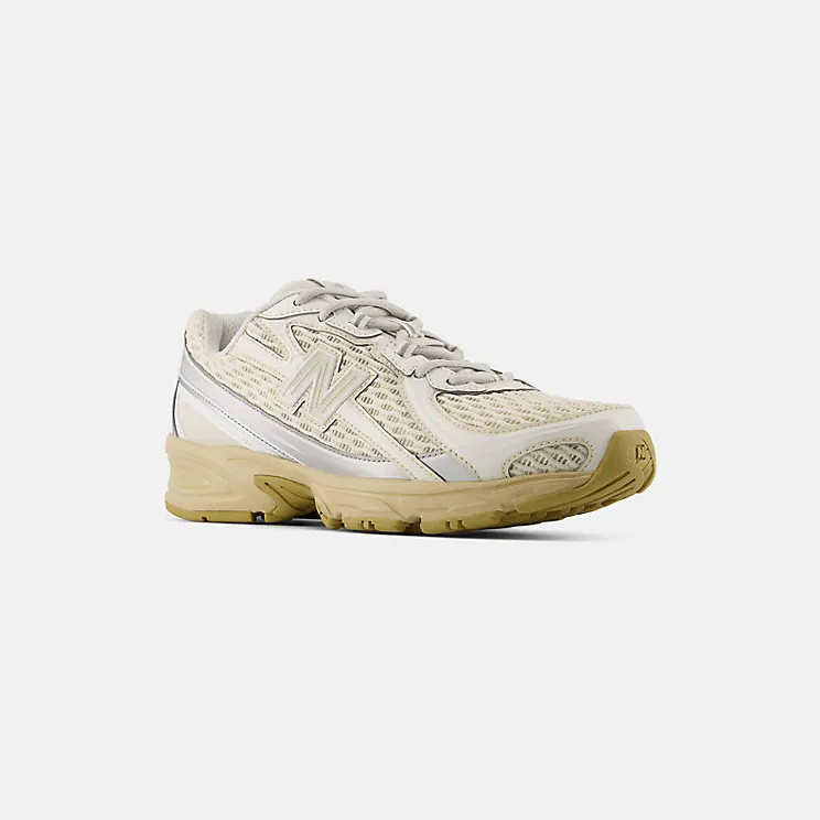 new-balance-740 U7403OO