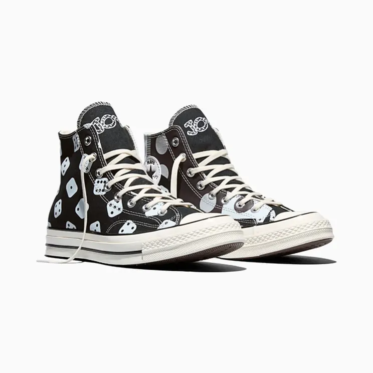 converse-chuck-taylor-all-star A19270C