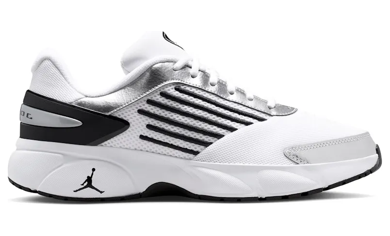 Jordan Trunner Flow White Black Metallic Silver (IR2281-100)