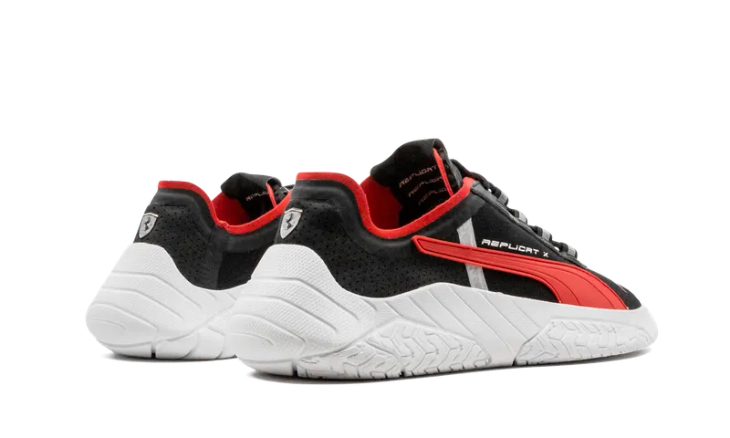 Puma Replicat X Scuderia Ferrari “Black Red Corsa” (339945-02)