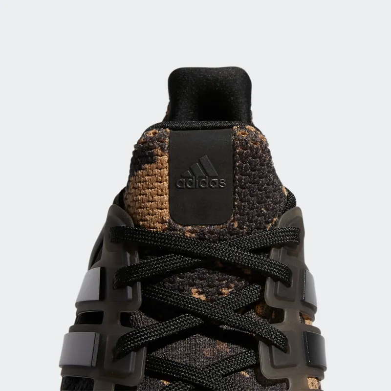 Adidas Ultraboost 5.0 DNA Core Black / Core Black / Cardboard (GX9329)