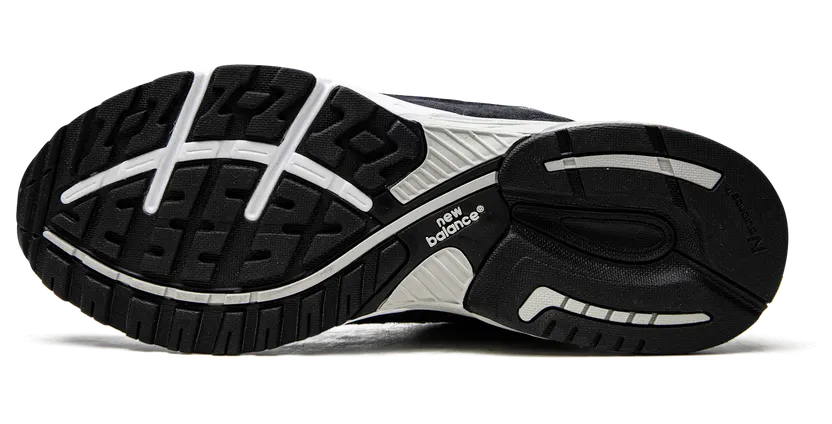 new-balance-993 MR993NV