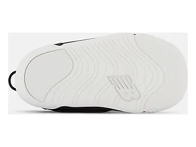new-balance-sneaker IONEWBBK