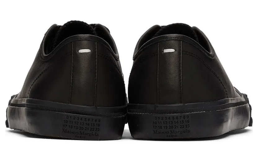 Maison Margiela Black Leather Tabi Sneakers (S57WS0422 P4344) (2)