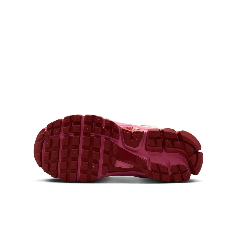 Nike Vomero 5 GS “Silt Red Peony Crimson” (HF6998-601)