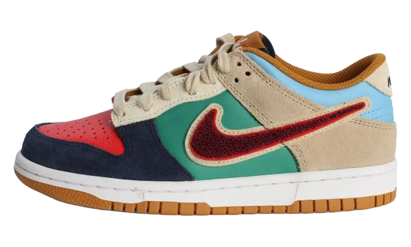 Nike Dunk Low GS “Midnight Navy / Speed Red / Green Noise” (IV6203-410)