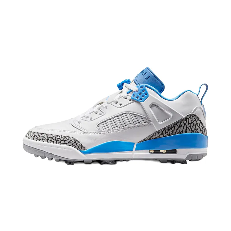 Jordan Spizike Golf UNC: University Blue op de green