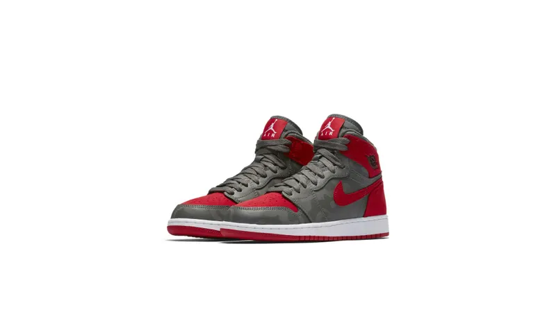 Jordan 1 Retro High Camo 3M Bred (GS) River Rock/Black-University Red-Dark Stucco-White (822858-032)