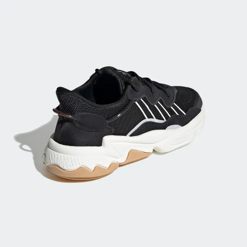 Adidas OZWEEGO Core Black / Off White / Gum (FZ2017)