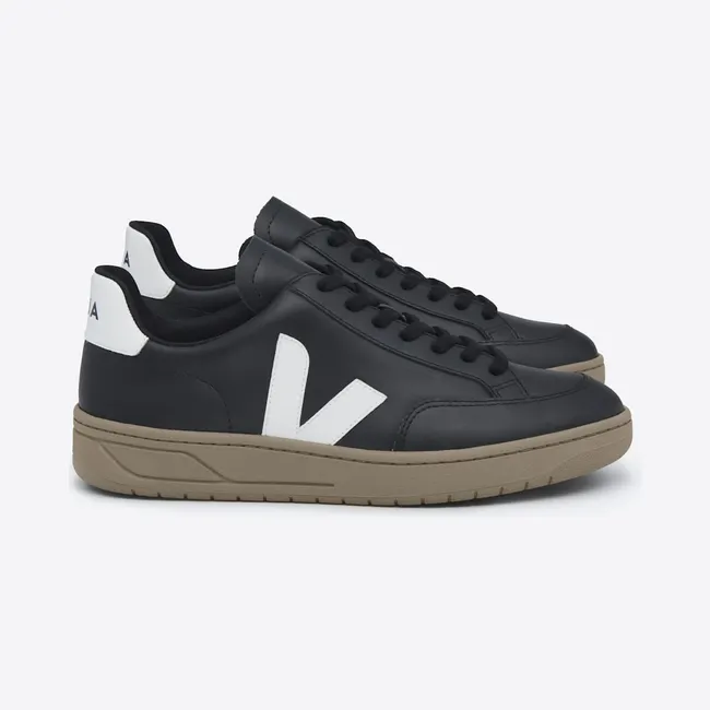 Veja V-12 Leather (XD0203638B)