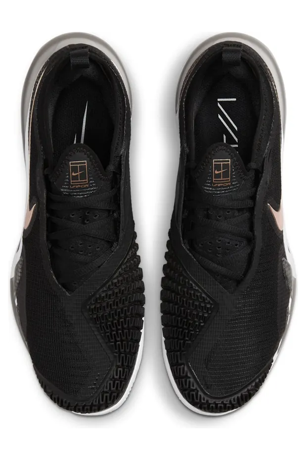 nikecourt CV0746-001