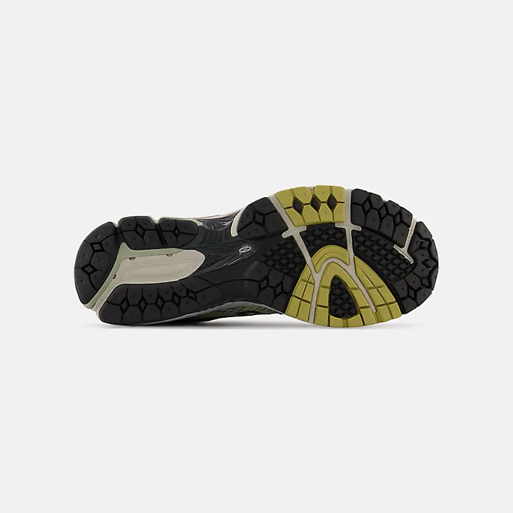 new-balance-860 ML860KR2