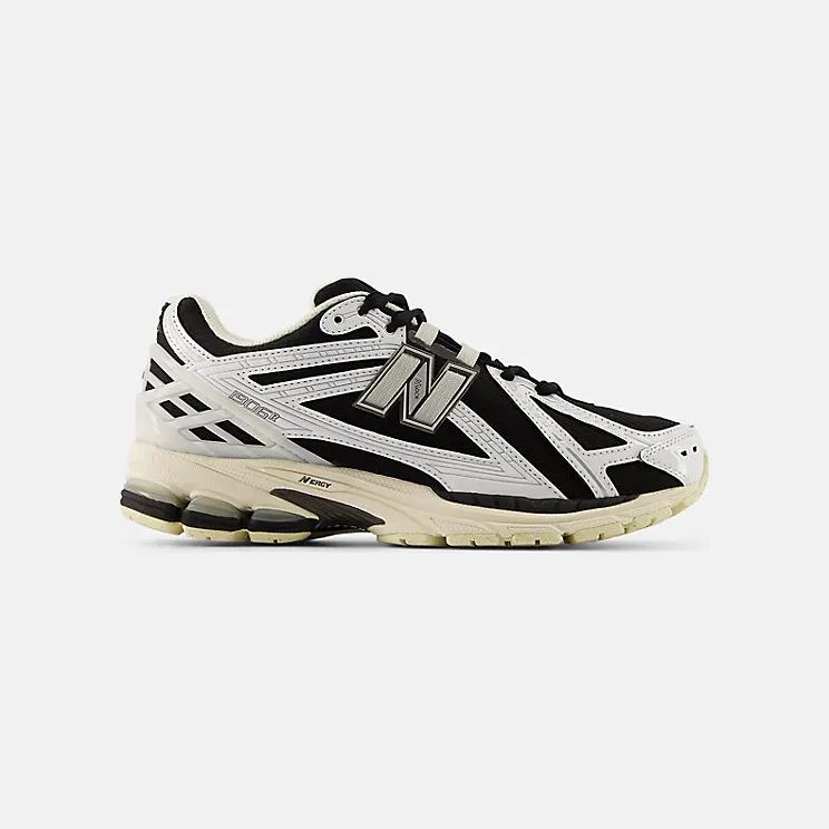 New Balance 1906 “Black / White” (U1906RCI)