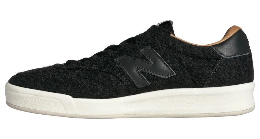 new-balance-sneaker CRT300EC