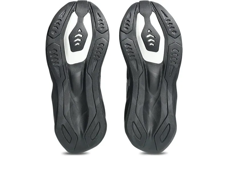 ASICS NOVABLAST 6 “Black / Black” (1012C008-002)