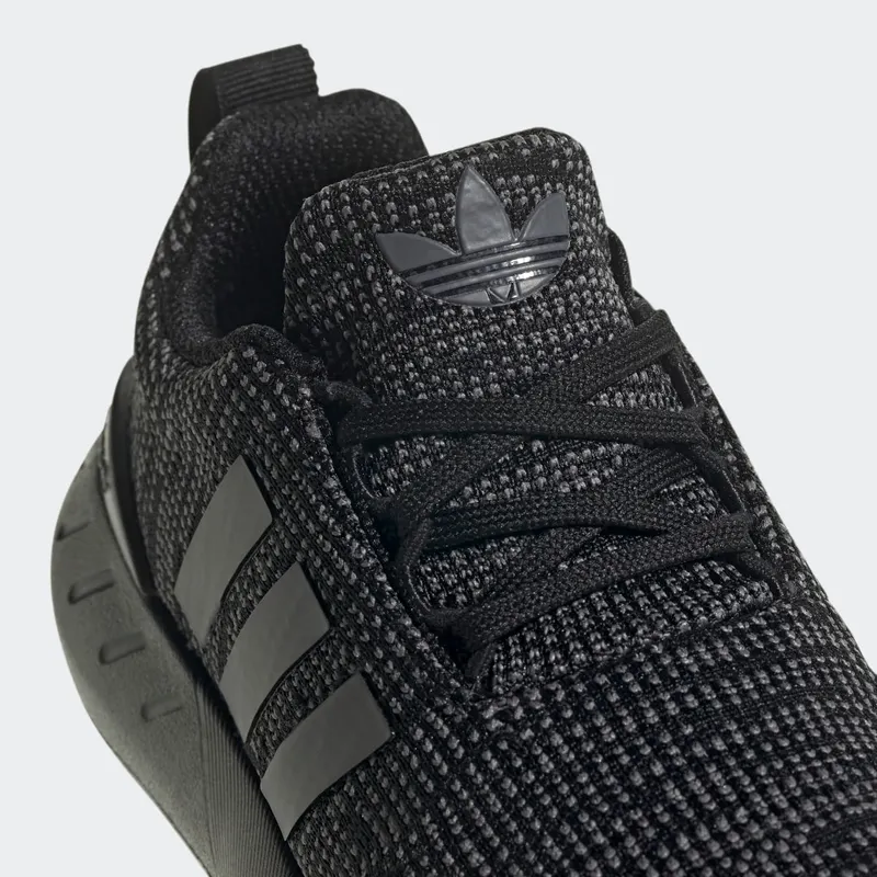 Adidas Swift Run 22 Core Black / Grey Five / Cloud White (GY3008)