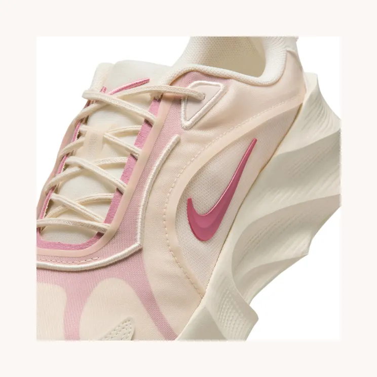 nike-aura-edge HQ7025-100