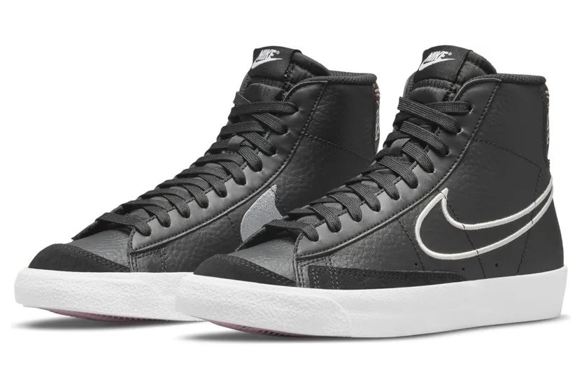 Nike Blazer Mid ’77 SE Zwart (DJ0265-001)