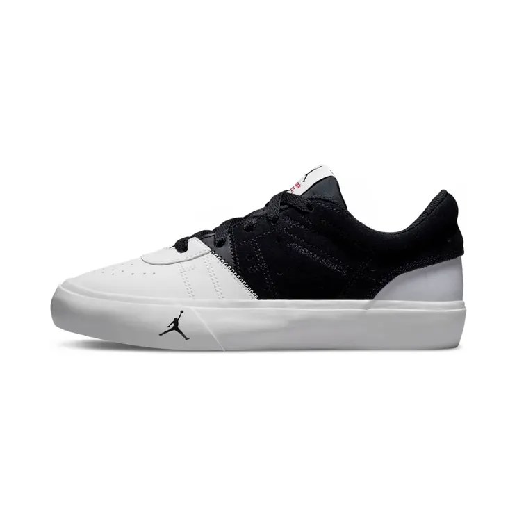 Jordan Seriesen “Black / White / Summit White / University Red” (DN3205-061)