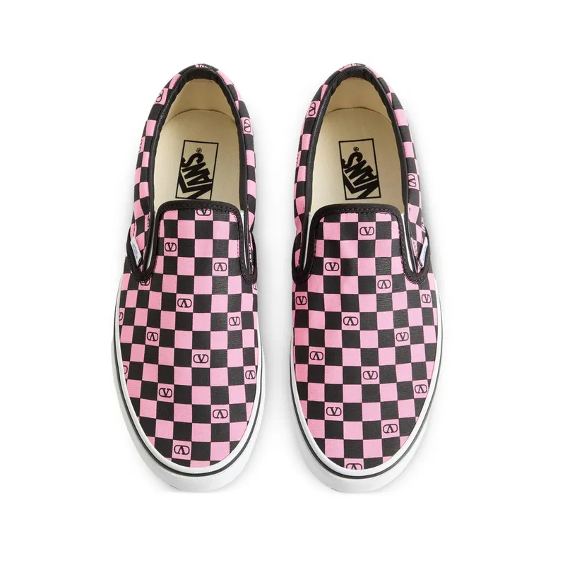 Vans X Valentino Vans Classic Slip-On “Pink/Black” (8Y2S0M96HPK DPM)