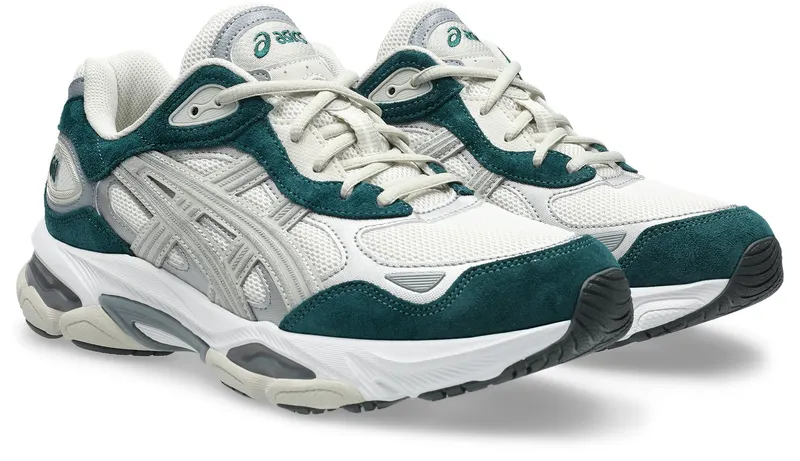 ASICS GEL-NYC 2.0 ‘GEL-PHL’ (1203A895-105): Lapstone & Hammer kleurt de chunky runner Eagles-groen (3)
