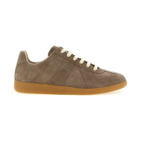 Maison Margiela “Beige” (S57WS0236P7854T2146)