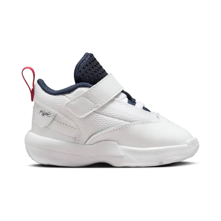 air-jordan-max-aura FQ8296-100