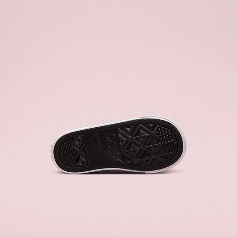converse-chuck-taylor-all-star 772875C